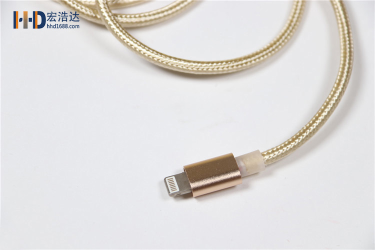 宏浩達(dá)電子數(shù)據(jù)線廠家定制、采購、批發(fā)數(shù)據(jù)線多少錢？