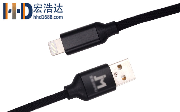宏浩達(dá)廠家直銷手機數(shù)據(jù)線鋁合金布紋充電蘋果數(shù)據(jù)線工廠專業(yè)定制